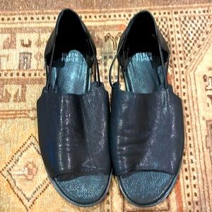 Eileen Fisher open toe flats. Size 7.5